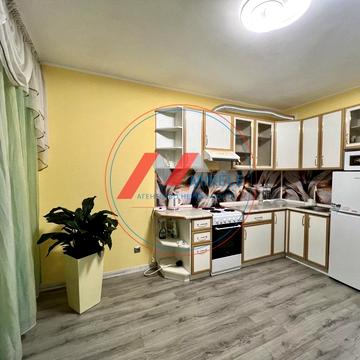 Драгоманова вул., 14