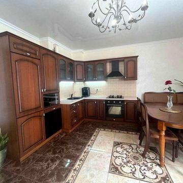 Продаж 2-кімнатної квартири на Вишеньці!