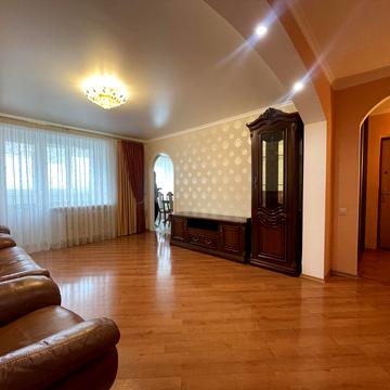 Миколи Мазура вул. (Щербакова), 18/2