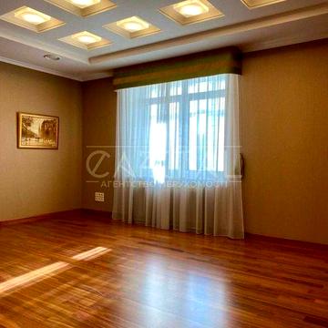 Оренда / Квартира / вул. Круглоуніверситетська, Центр, Київ/ Аренда