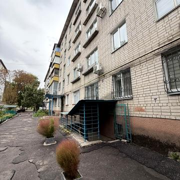 Подолинського вул., 13