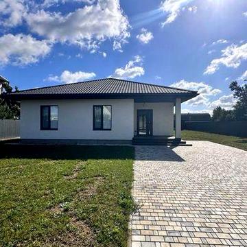 Продаж сучасного нового будинку з ремонтом