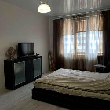 Аренда 1 комн. кв. В ЖК Альтаир 1