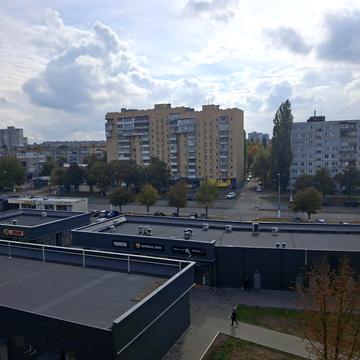 Ювілейний просп. (), 63