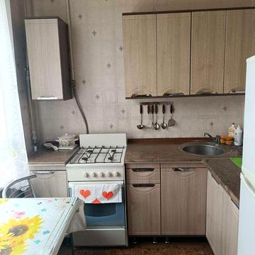 Сдам 2 комн кв Харьков, рядом метро Научная, пр-т Науки дом 22