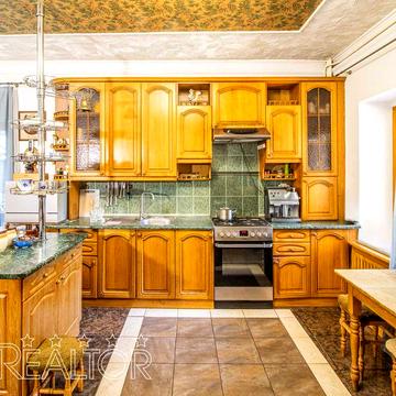 У продажу 2-поверховий будинок з лазнею на Олексіївці (на Алексеевке)!