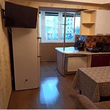 Миколаївська вул., 5