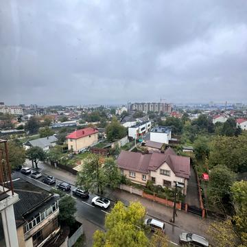 Вовчинецька вул., 68