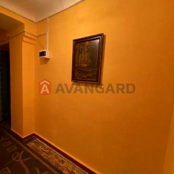 Продам 2х.к. квартиру на Колеусівській