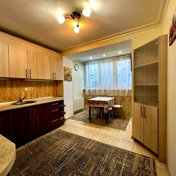 2-комнатная квартира с ремонтом на Таирово Вид моря Кирпичный дом Газ!