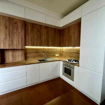 Продам 3к квартиру в центрі, сталінка, пр. Дмитра Яворницького