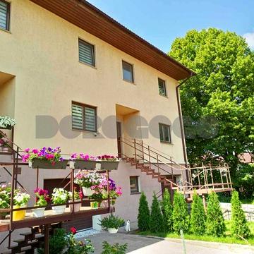 Продаж таунхаусу 180 м² Святопетрівське без комісії