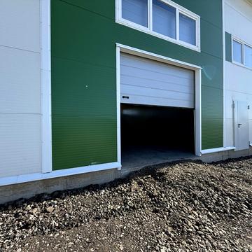 Центральна вул., 3