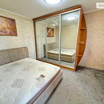 Довгострокова оренда 3к Квартира Набережна Перемоги вулиця