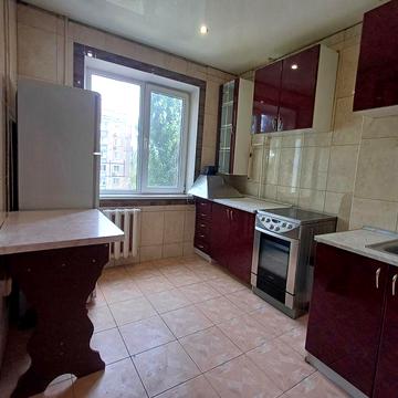 2к на Вечернем, ул.И.Авраменко НЕУГЛОВАЯ, НЕПРОХОДНАЯ , Меблирована ЖК заречный