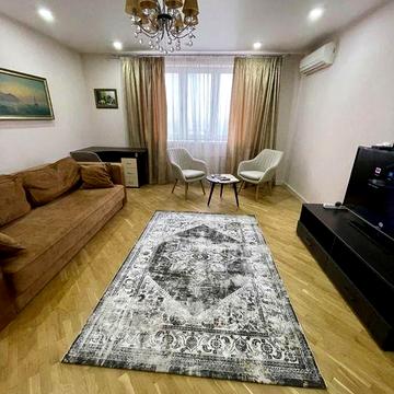 Аренда двухкомнатной квартиры 85 кв. м. пр. Науки 69, Голосеево. Киев.