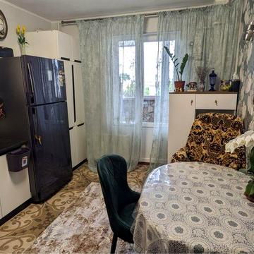 2-кімнатна квартира з хорошим ремонтом