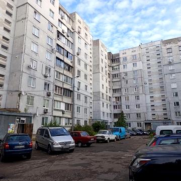 Червоної Калини просп. (Володимира Маяковського), 37