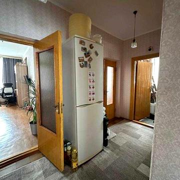 Доступна трикімнатна квартира з індивідуальним опаленням