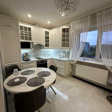 Продаж будинку в м. Дніпро, житловий масив Перемога, 6 соток