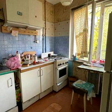 Продаж 2к квартири вул. Булаховського 34а