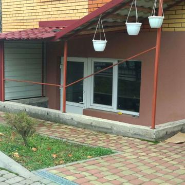 Кропивницького, 7