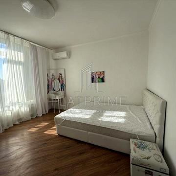 Лесі Українки бульв., 10в