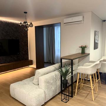 Приозерна вул., 38