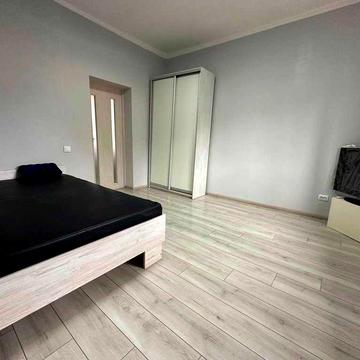 Продається будинок у центральній частині міста
