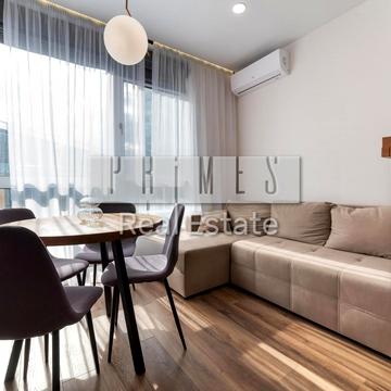 Джона Маккейна вул. (Івана Кудрі), 1-Б