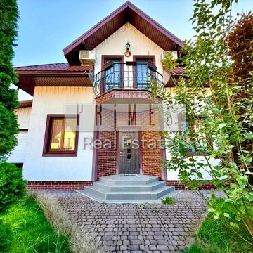 Вишеньківська вул.