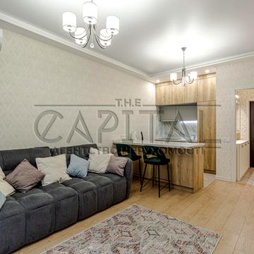 Предславинська вул., 57