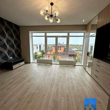 Продаж 4к Дім Нова вулиця