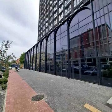 Продам 2 кімнатну квартиру в центрі на Південному бульварі.