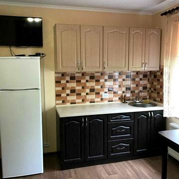 Оренда 1-кім студія 1 поверх Борщагівка, Кільцева, Водограй