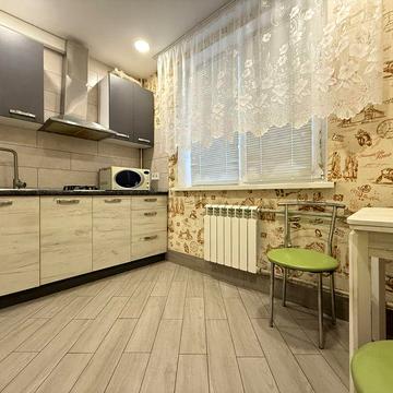 Продаю 2 ком кв. Цена 28000$  С.Салтовка 1  Л.Сердюка Сертификат +