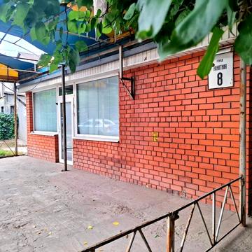 Канатна вул., 8