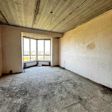 Дешева 3-кімнатна квартира , готова до ремонту  ,Пасічна