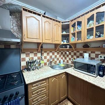 23 вересня, 1кімнатна 8000грн+комунальні