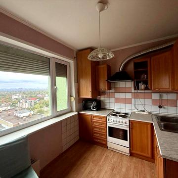 Без % Радужний масив Продаж видової 3 квартири вул. Райдужна 57