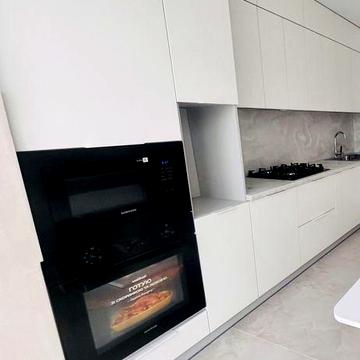 Продаж 1к.кв з ремонтом та меблями. Центр. ЖК Княгинин