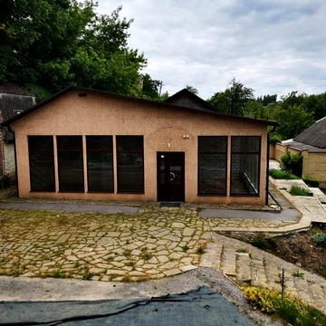 Магістратська вул. (Першотравнева), 140