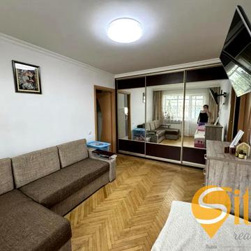 Івана Рубчака вул., 6