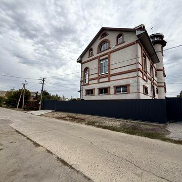 Сдам в аренду дом под коммерцию