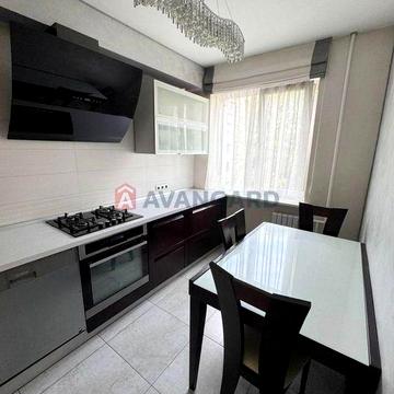 Калиновая 3к.кв.Не угловая.6 этаж.Двухсторонняя 57000$