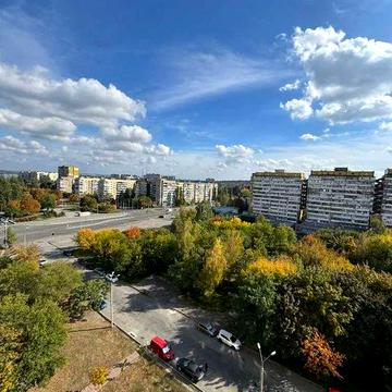 Продам 1-кімнатну квартиру, ж/м Перемога-5, б.Слави 12