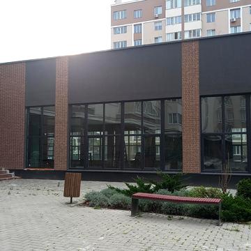 Приозерний бульв., 5