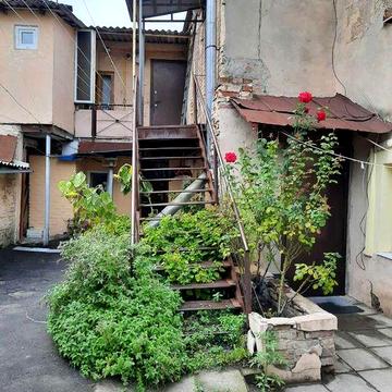 Продам 2к.кв.со свежим капремонтом-1 год,Нижний Центр,ул.Руставели 26