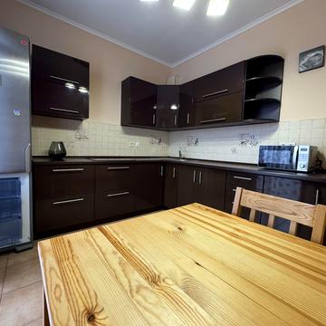 Регенераторна вул., 4 к1