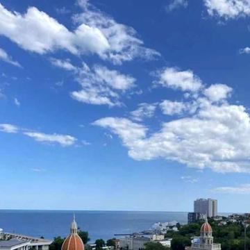 Генуезька вул., 5
